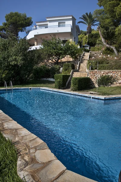 Spanish luxury villa. — Stock Photo, Image