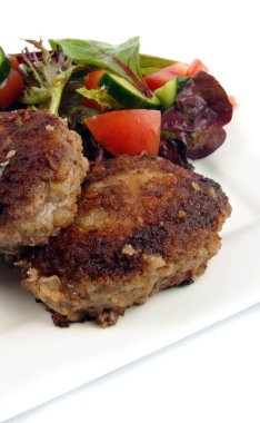 salata ile Beşamel sos