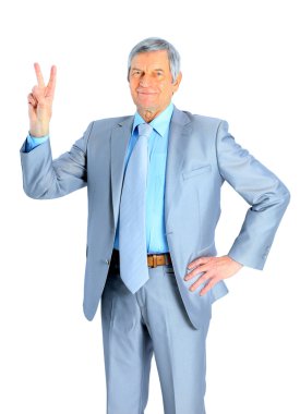 yaş, konuksever hoş bir işadamı. Beyaz bir arka plan üzerinde izole.