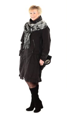 35 yaşında güzel bir kadın.