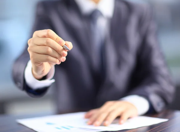 Businessman working with documents in the office — Stock Photo, Image