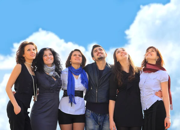 Grupo de estudantes alegres . — Fotografia de Stock