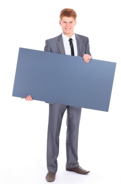 Beyaz bir arka plan üzerinde izole genç yakışıklı işadamı.