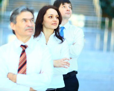 başarılı iş grup gülümseyen bir satır içinde