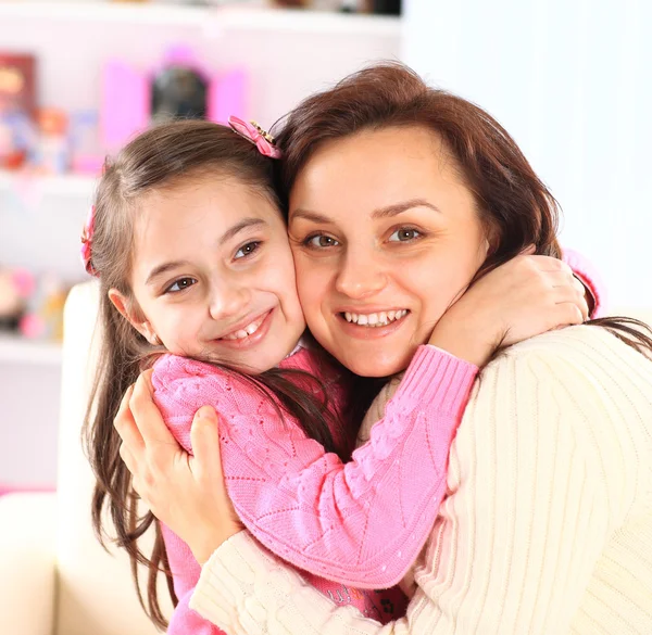 A mãe com sua filha . — Fotografia de Stock