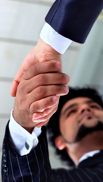 The conclusion of the transaction. Handshake. — Stock Photo, Image