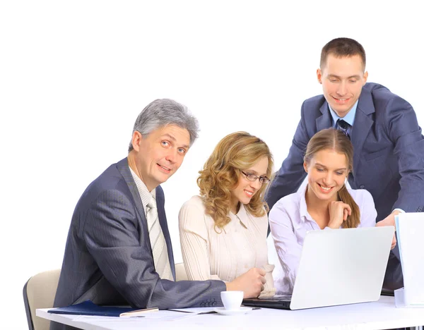 Groep zakenlieden te bespreken van het werkprogramma. — Stockfoto