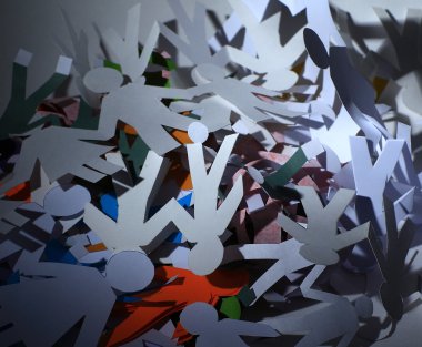 Kağıt insanlar dökümü