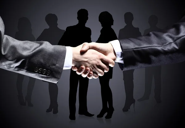 Business handshake e uomini d'affari — Foto Stock