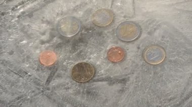 ekonomi euro coins kış buz dondurmak