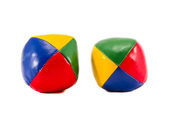 白で隔離される 2 つのカラフルな手品ボール — ストック写真