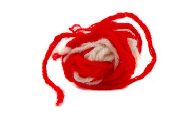 beyaz izole kırmızı ve beyaz needlecraft iplik topu