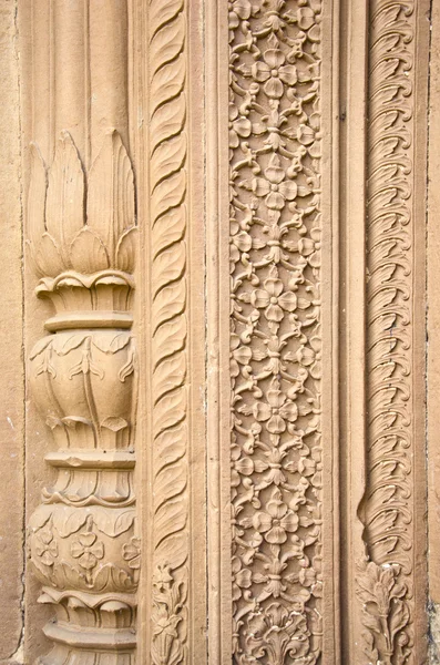 Esempio di ornamenti architettonici indiani a Varanasi, India — Foto Stock