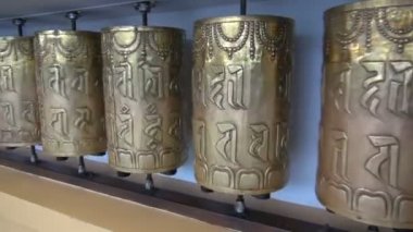 güzel Tibet Budist dua pirinç tekerlekler Dharamsala, Hindistan