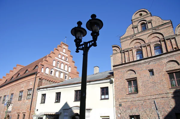 Old town street with historical house in Kaunas, Lithuania — Stock Photo, Image