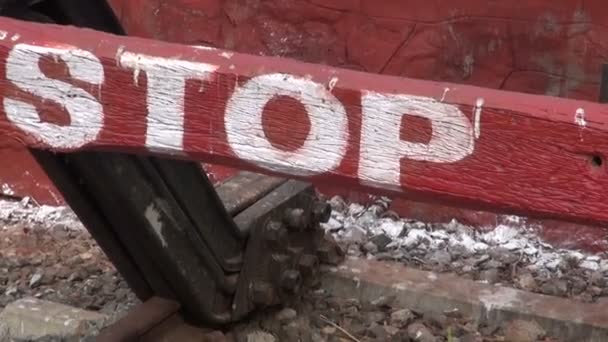 Extremo del ferrocarril indio en la estación de Kanyakumari, Tamil Nadu, sur de la India — Vídeo de stock