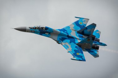 Ukraynalı su-27 ekran sırasında radom air show 2013