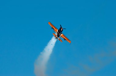 sırasında hava akrobasi uçağı ekran göster: 2013