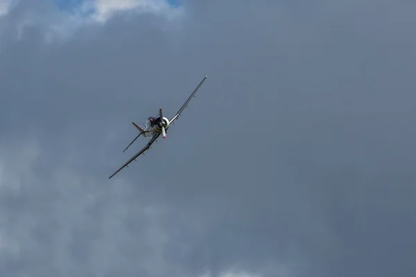 TS-8 "Bies" historical aircraft flying during airshow — Stock Photo, Image