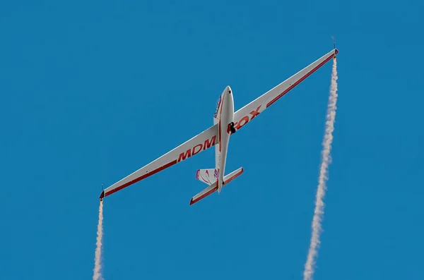 Aerobatic group formation "Zelazny" at blue sky — Stock Photo, Image