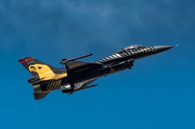 Radom, Polonya - 25 Ağustos: Türk f-16 falcon - soloturk b