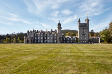 İskoçya, Balmoral, Balmoral Şatosu, 2019, Mayıs, 14: Balmoral Şatosu ve Topraklar, Royal Deeside, İskoçya.