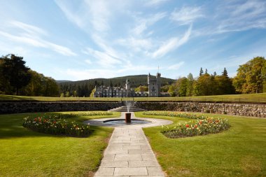 İskoçya, Balmoral, Balmoral Şatosu, 2019, Mayıs, 14: Balmoral Şatosu ve Topraklar, Royal Deeside, İskoçya.
