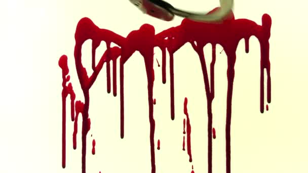 Salpicos Sangue Algemas Balançando Algemas Contra Fundo Salpicos Sangue Fluindo — Vídeo de Stock