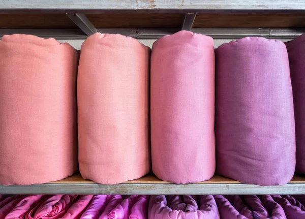 Handmade Woven Silk Rolls Pastel Colors Shelves Local Clothing Store — Stockfoto