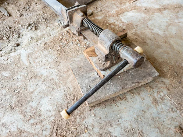 Old Clamps Tool Dirty Ground Use Small Site Extension Rural — Foto de Stock