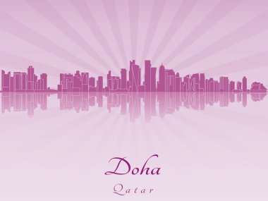 Doha manzarası içinde mor parlak orkide