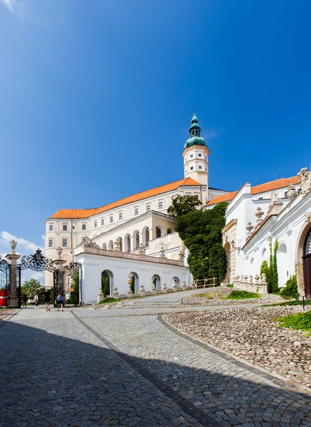 Kasteel in mikulov, Tsjechië. — Stockfoto