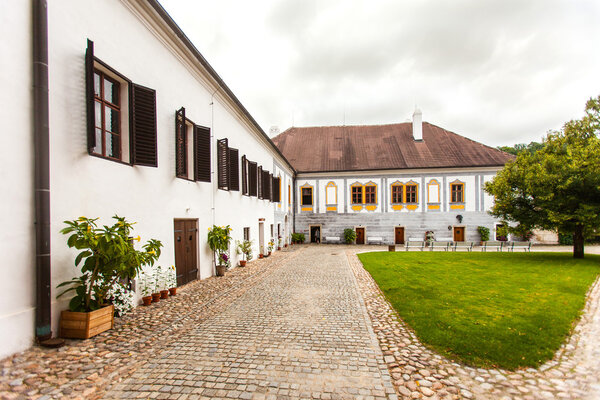 Готический цистерцианский монастырь в Злата-Коруне, Чехия
