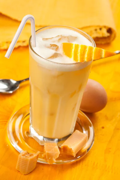 Yellow drink egg — Stock Photo, Image