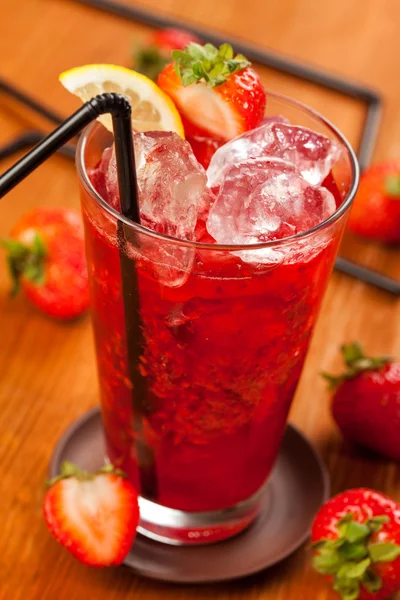 Strawberry drink — Stock Photo, Image