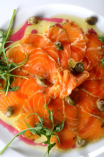 Carpaccio aus Lachs, von oben — Stockfoto