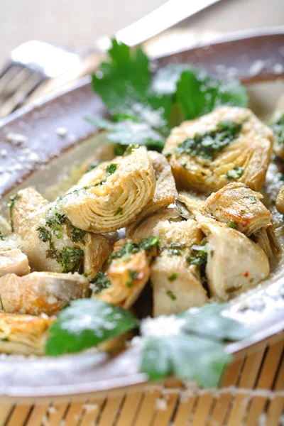 Dish with artichoke — Stock Photo, Image