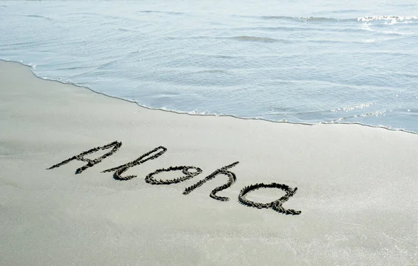 Concept Conceptual Aloha Text Handwritten Sand Beach Waves Exotic Island — Foto de Stock