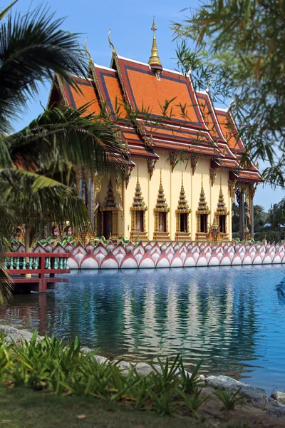 Храм Ват Плай Лаем, Самуи, Таиланд — стоковое фото