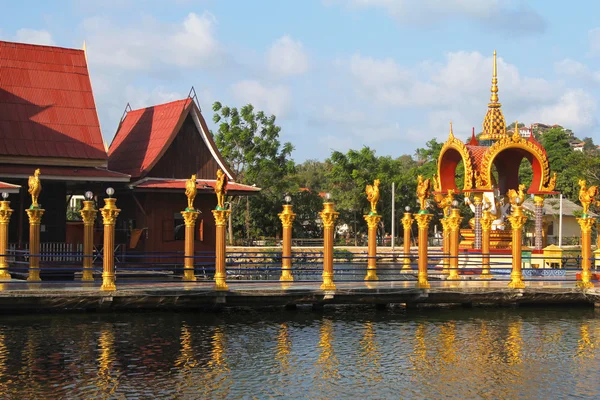 Temple Wat Plai Laem-Samui-Thaïlande — Photo