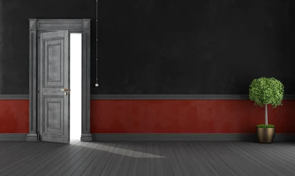 Red and black grunge home entrance — Stock Photo, Image