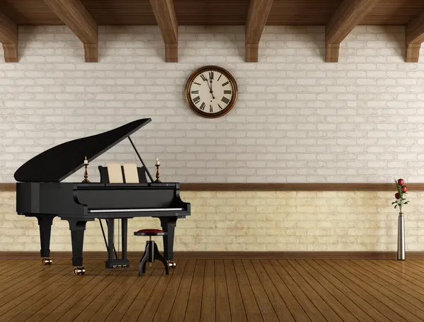 Grand piano in a empty room — Stock Photo, Image