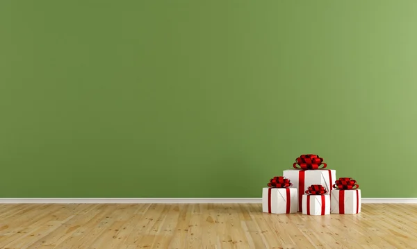 Άδειο πράσινο δωμάτιο με δώρο — Φωτογραφία Αρχείου