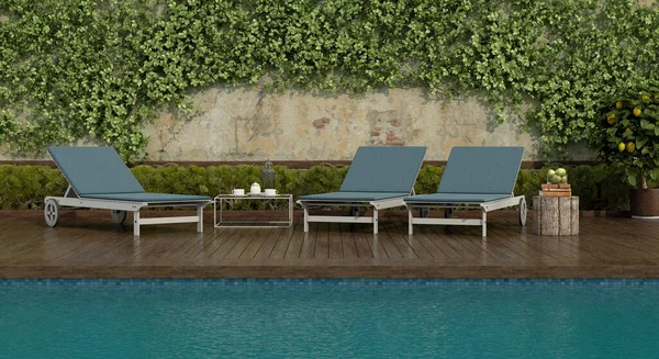 木地板上游泳池边的甲板椅子和有攀爬植物的旧墙壁 3D渲染 — 图库照片