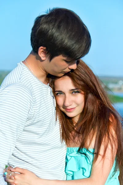 Summer outdoors portrait of young sensual couple — Stock Photo, Image