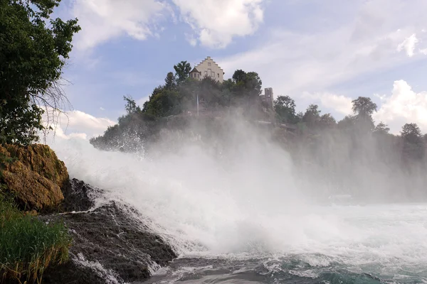 Air Terjun Rhine, air terjun tertinggi di Eropa — Stok Foto