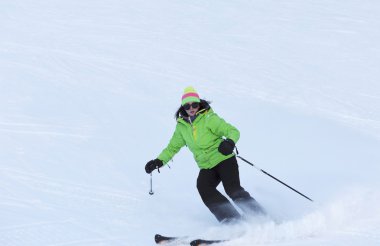 çalışan kadın atlet