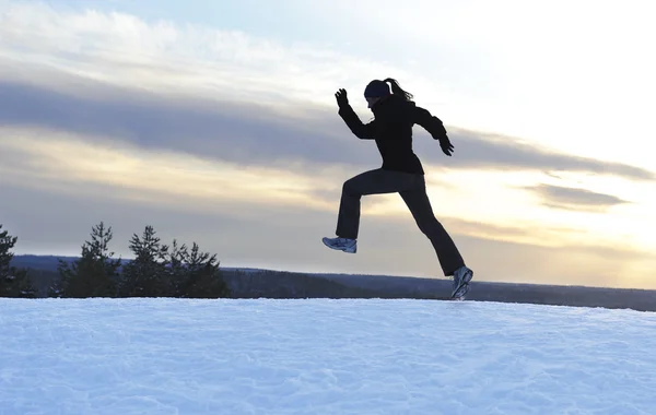 çalışan kadın atlet