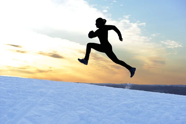 çalışan kadın atlet