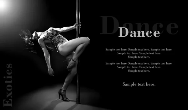 genç seksi pole dans kadın.